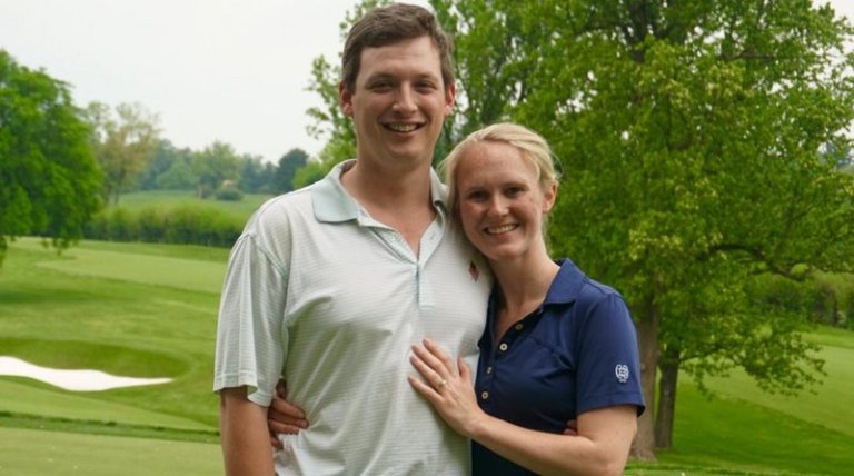 Woman makes hole-in-one, accepts marriage proposal on same hole